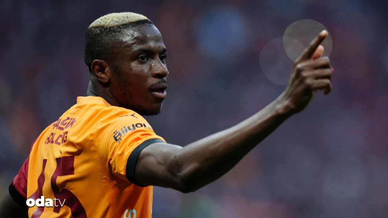 tottenhamli yildizin victor osimhen sevgisi TnjUuv2b