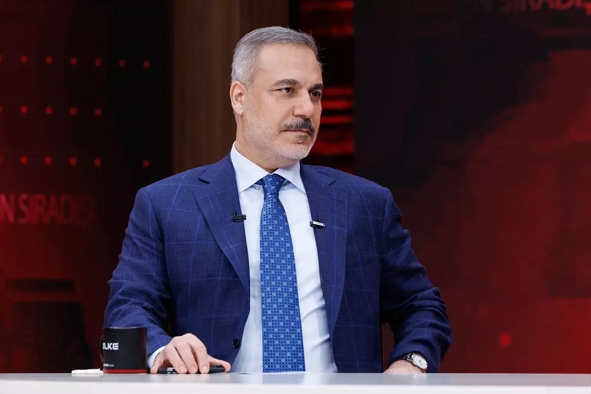 disisleri bakani fidan canli yayinda gundemi degerlendirdi 4 BzH7bjRO.jpg