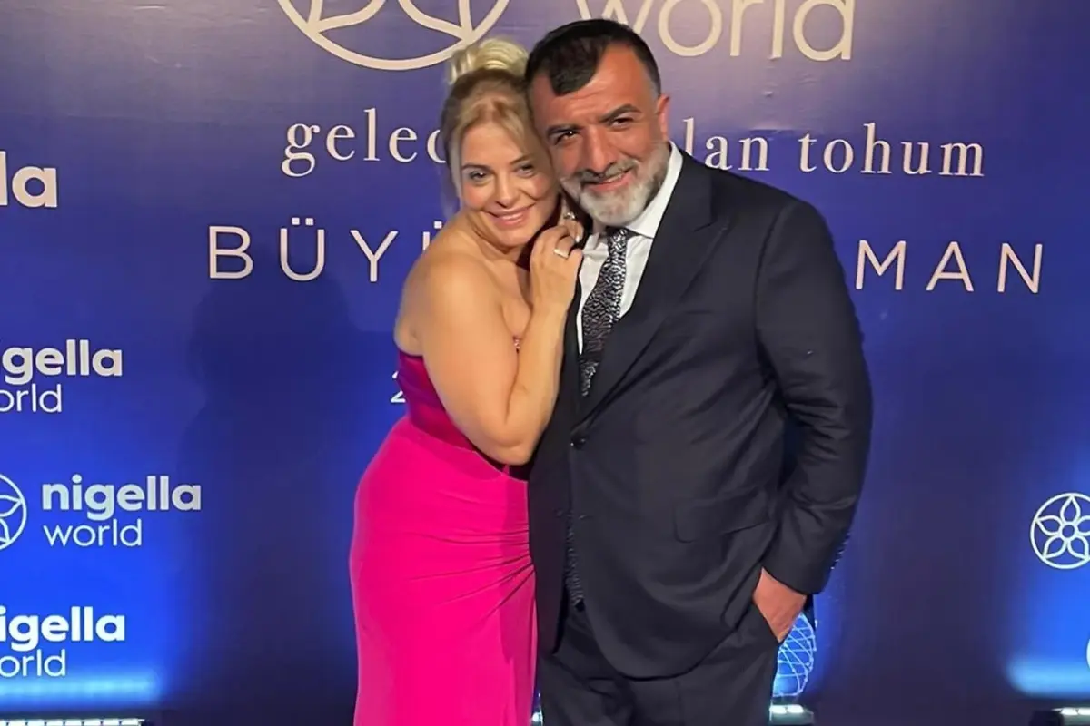 nazan ve fatih ekeye guvenilir urun zirvesinden cifte odul 4H17yCuO