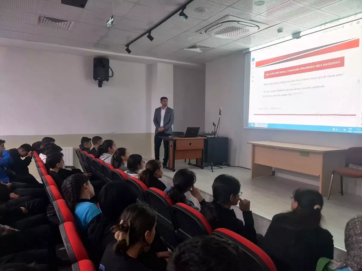 peygamberimiz ve aile ahlaki konferansi Q2NLLnfK.jpg