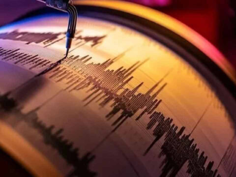 Son dakika diyarbakirda deprem 9FRX2aRN